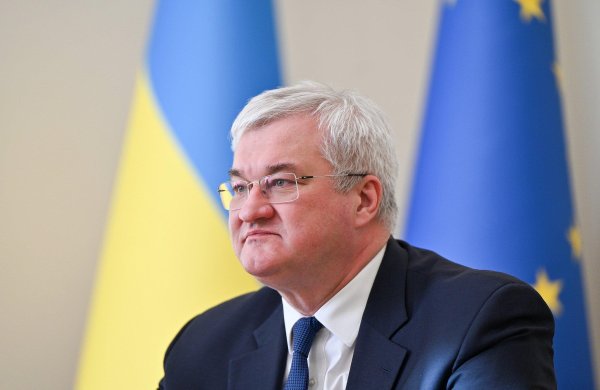 嘉创配资 乌外长公布无人机从匈牙利进入路线，匈外长否认